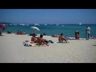 Pussy Pussy Beach - Nude Mature Wife Rubbing Pussy at the Beach